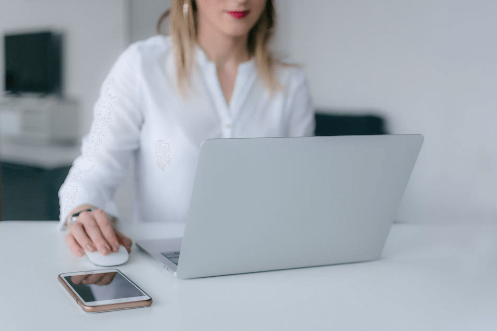 How to make quick money in one day: A woman works on her computer